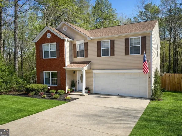 8515 River Hill Commons Dr, Ball Ground, GA 30107