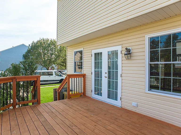 1772 Grande View Ave — Photo 5