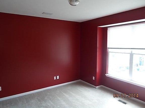4th image of 2357 Colfax Ln