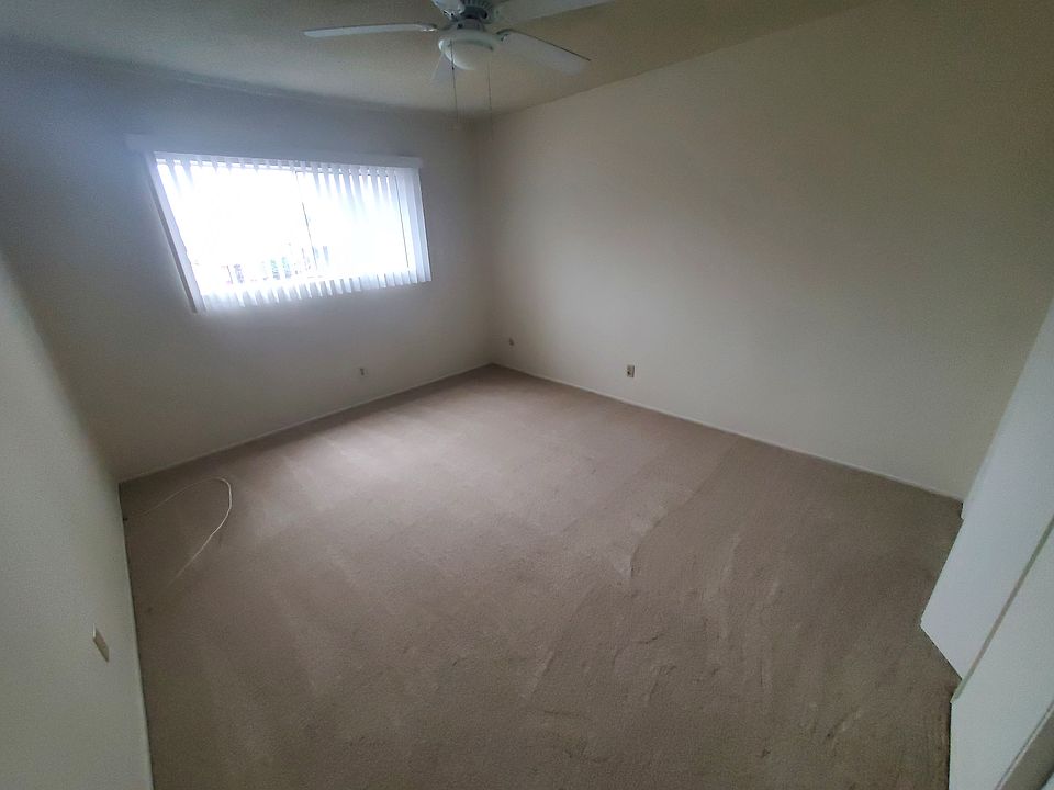 1st image of 3031 Montrose Ave APT 5