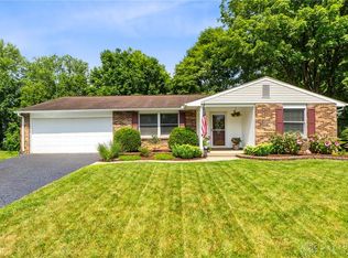 1464 New Way Dr, Dayton, OH 45434