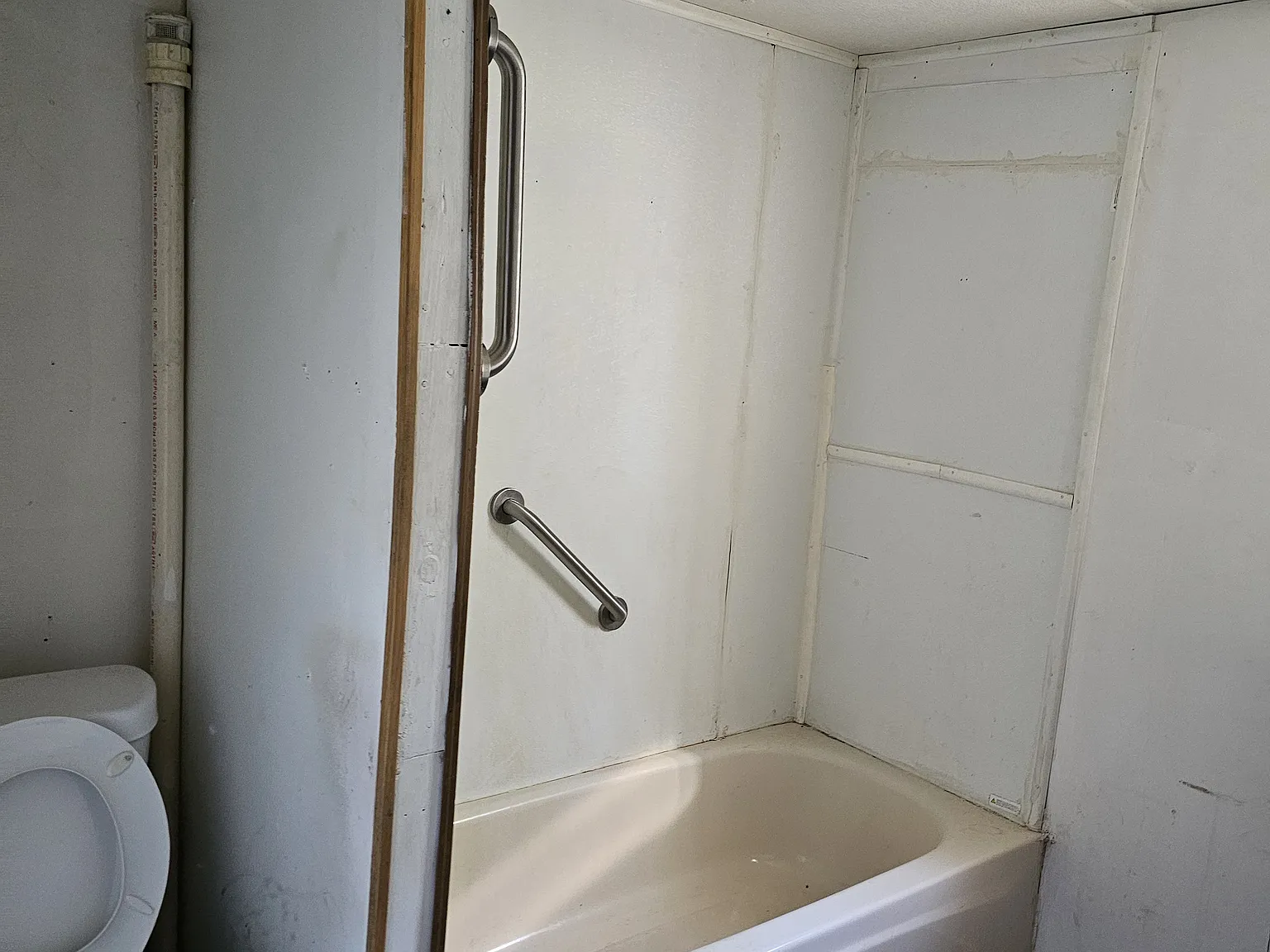 2 bed, $800 — Photo 3