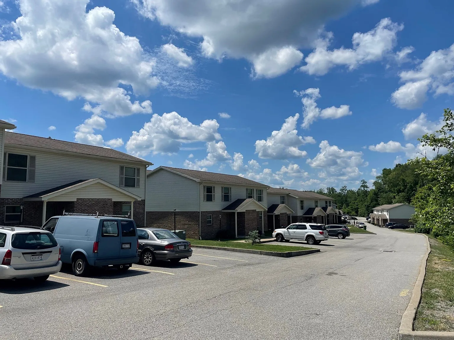 Holly View 2BR 50% — Photo 1
