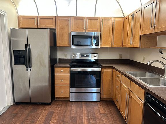 3rd image of 5426 Peaco Pl
