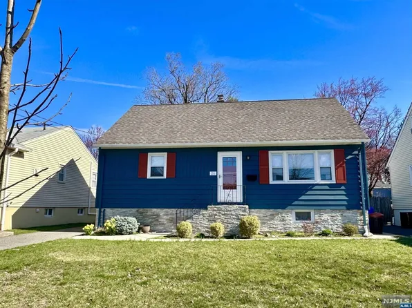 26 Insley Ave, Rutherford, NJ 07070