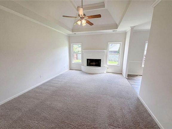 3rd image of 3322 Henderson View Ct