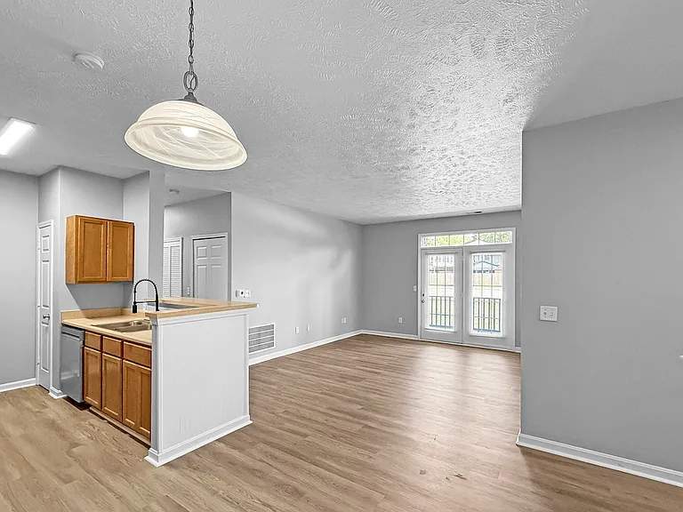 Beaver Creek Apartments — Photo 64