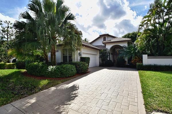 Home For Sale In Broken Sound Country Club