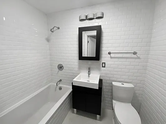 Rented by Swythe, Inc. | media 27