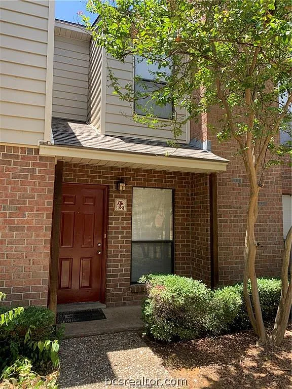 2 bed, 2.5 bath, 1151 sqft, $1,400 — Photo 2