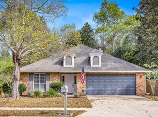 932 Bluff Rdg, Biloxi, MS 39532