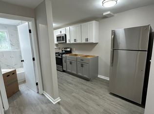 18 Bennett Dr #1, Stoughton, MA 02072