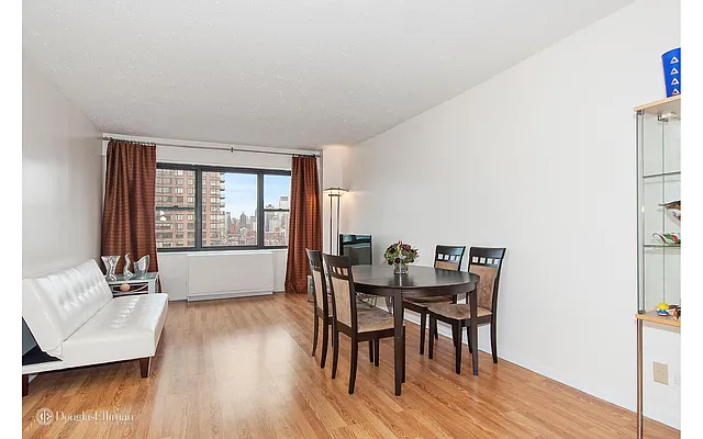 Rented by Douglas Elliman | media 8