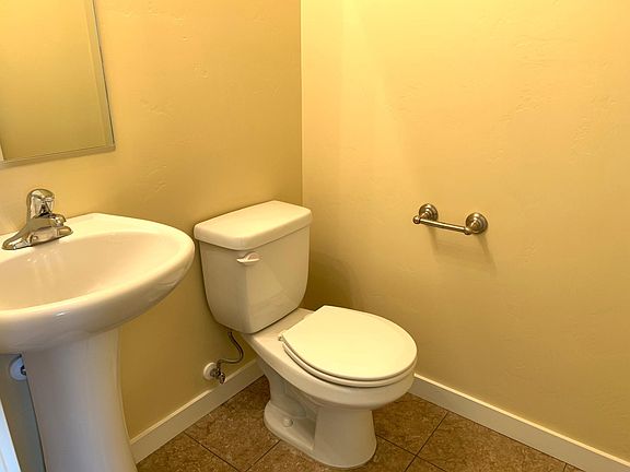 4th image of 2161 E 12th St