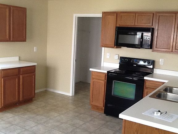 4th image of 5004 River Rock Blvd