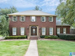 2596 Crosswood Way, Vestavia, AL 35216