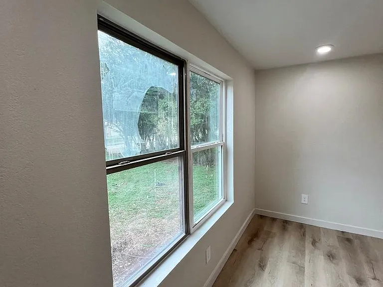 719 English St — Photo 8