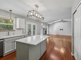 25 Folk Art Ct, O'Fallon, MO 63366