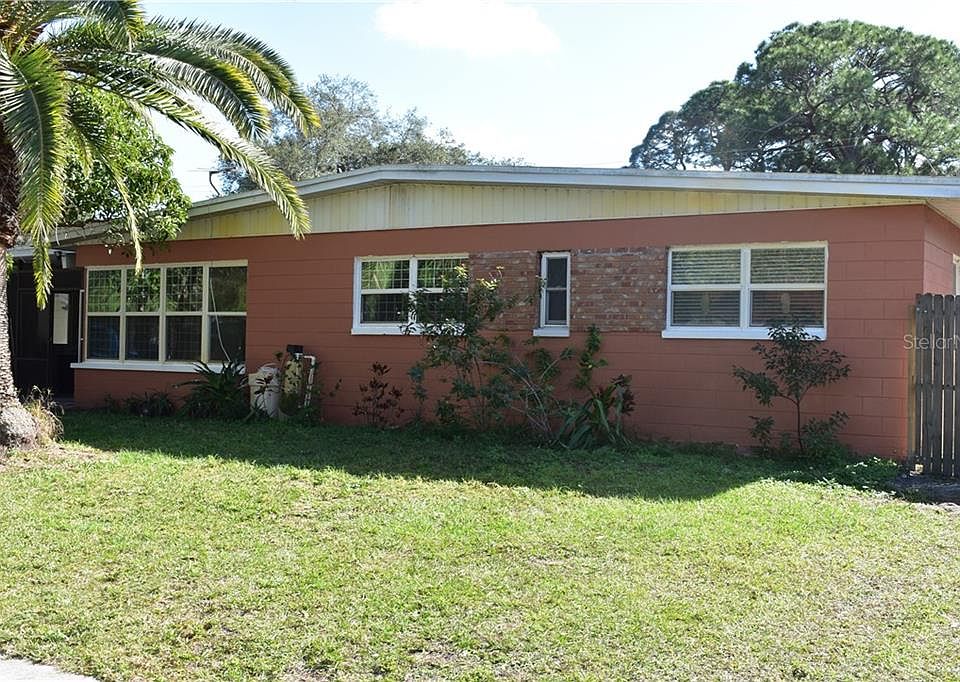 1st image of 15316 Bedford Cir W