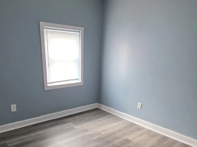 8109 Cler Ave — Photo 8