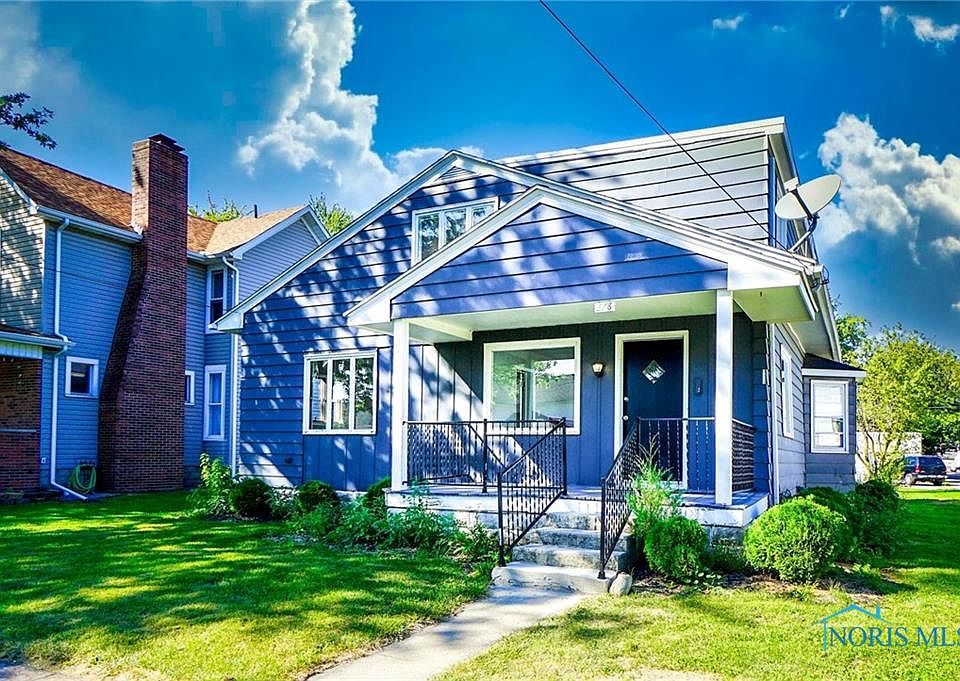 1st image of 518 W Lincoln St