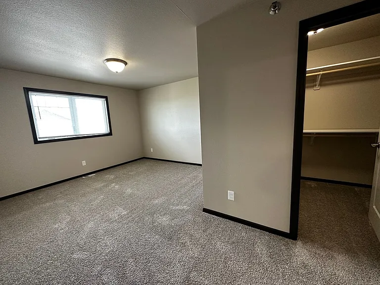 5628 Yukon Dr — Photo 7