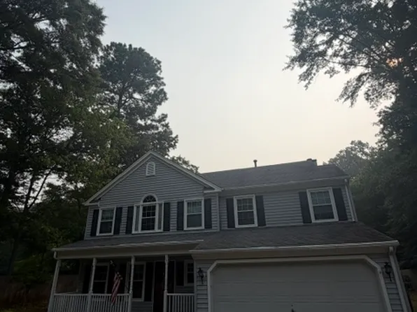 103 Palmerton Dr, Yorktown, VA 23692