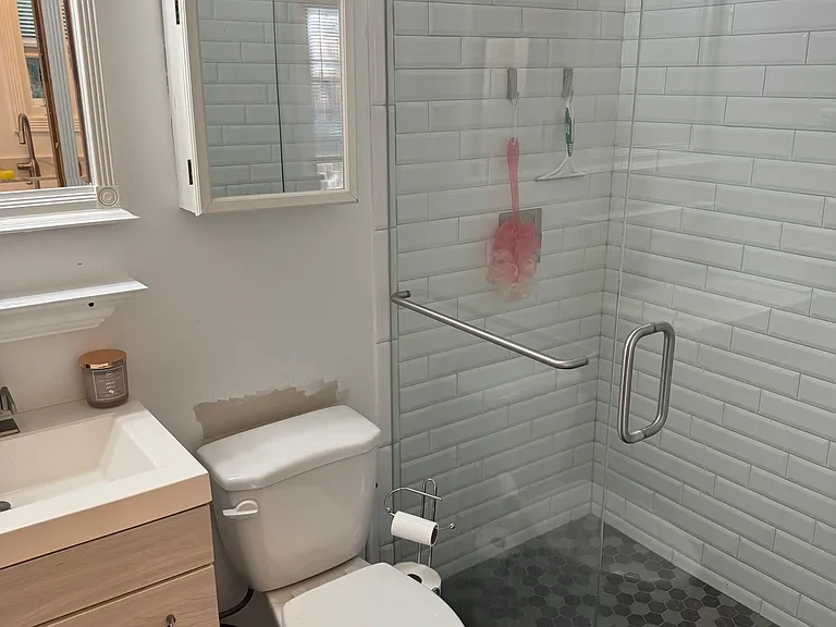 1209 E Logan Ave S #SIDE — Photo 12