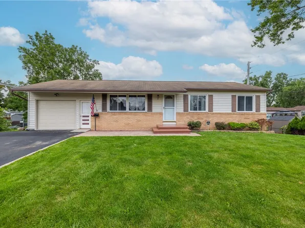 1 Nova Ln, Rochester, NY 14606