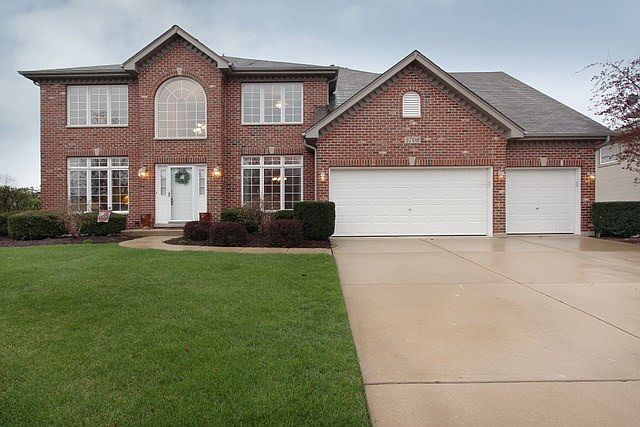 1st image of 3708 Tall Grass Dr
