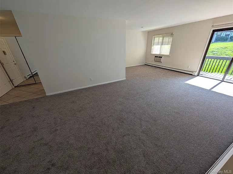9 Loudon Dr #6 — Photo 5