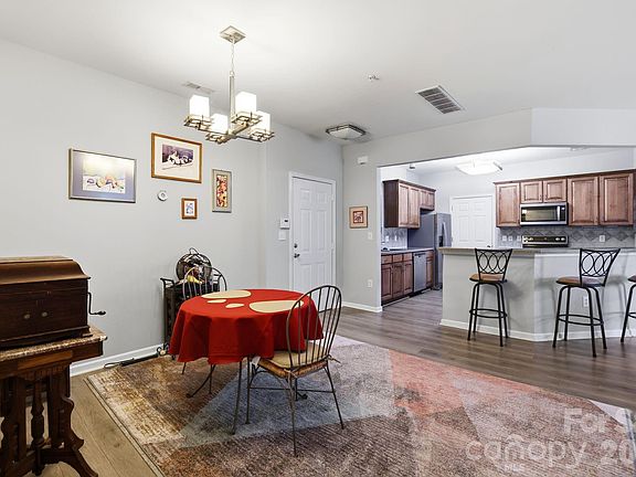 2nd image of 14451 San Paolo Ln