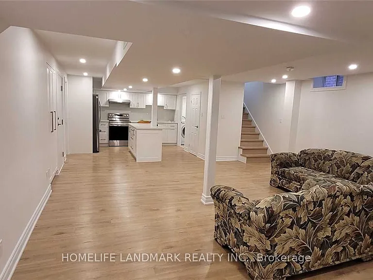 2564 Comet Ct — Photo 3