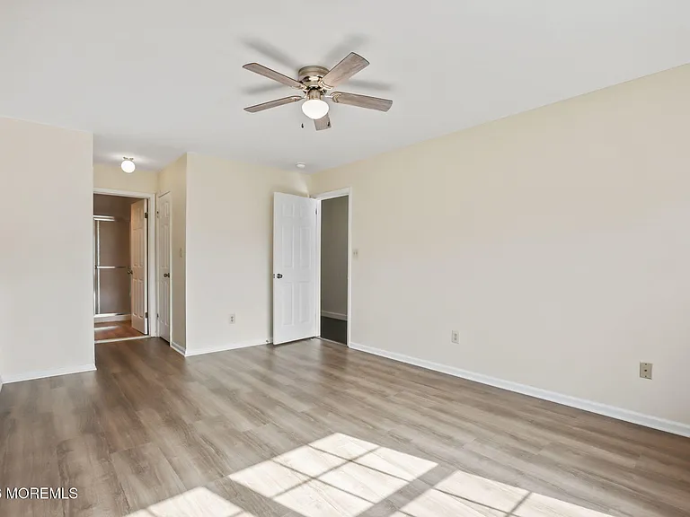 761 Banyan Ct — Photo 26
