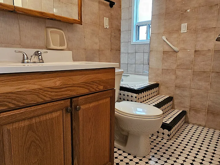 568 Rogers Rd #2 — Photo 15