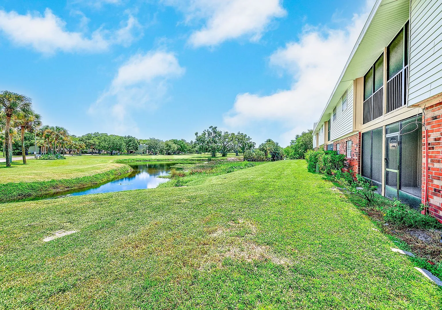 Ground-Floor Oasis: Brand-New Renovations & Unobstructed Golf Views! — Photo 4
