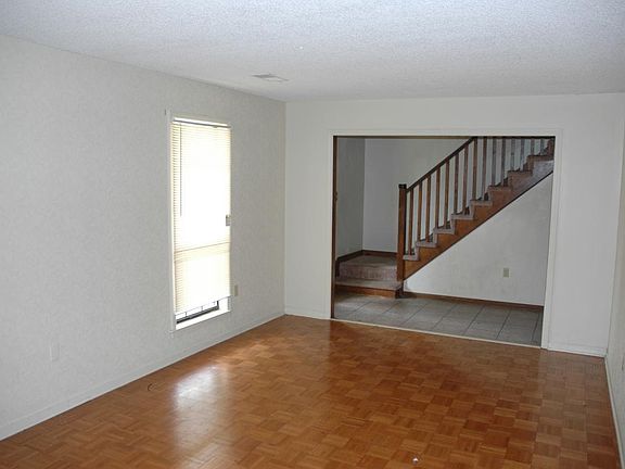 4th image of 7150 Old North Dr