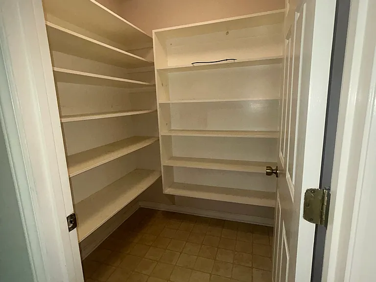 12 Hawthorne Trl — Photo 11