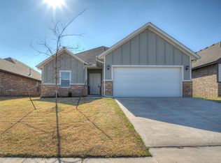 9012 NW 142nd St, Yukon, OK 73099