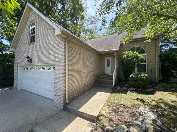 3017 Frontier Ln, Goodlettsville, TN 37072