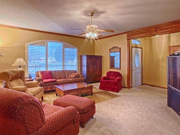 4th image of 11404 Kingsridge Ter