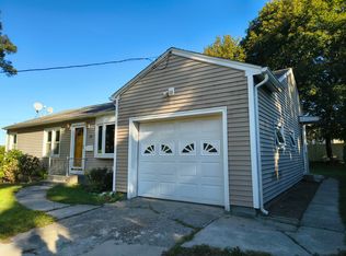 (Undisclosed Address), Auburn, MA 01501