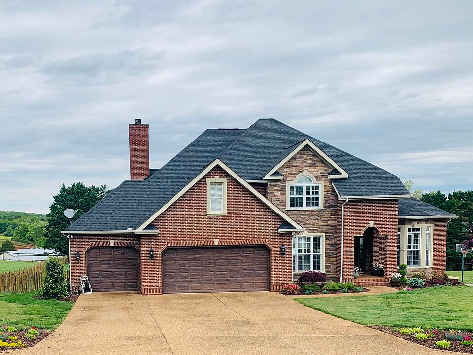 1st image of 850 Hirst Cir