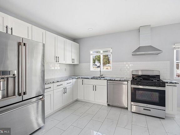 2nd image of 5409 Mansion Blvd
