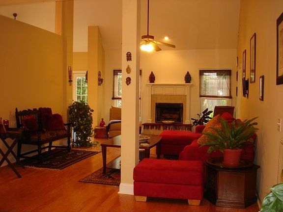 Greatroom w/Fireplace