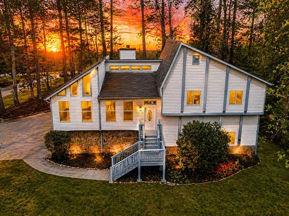 1039 Monticello Dr, Villa Rica, GA 30180