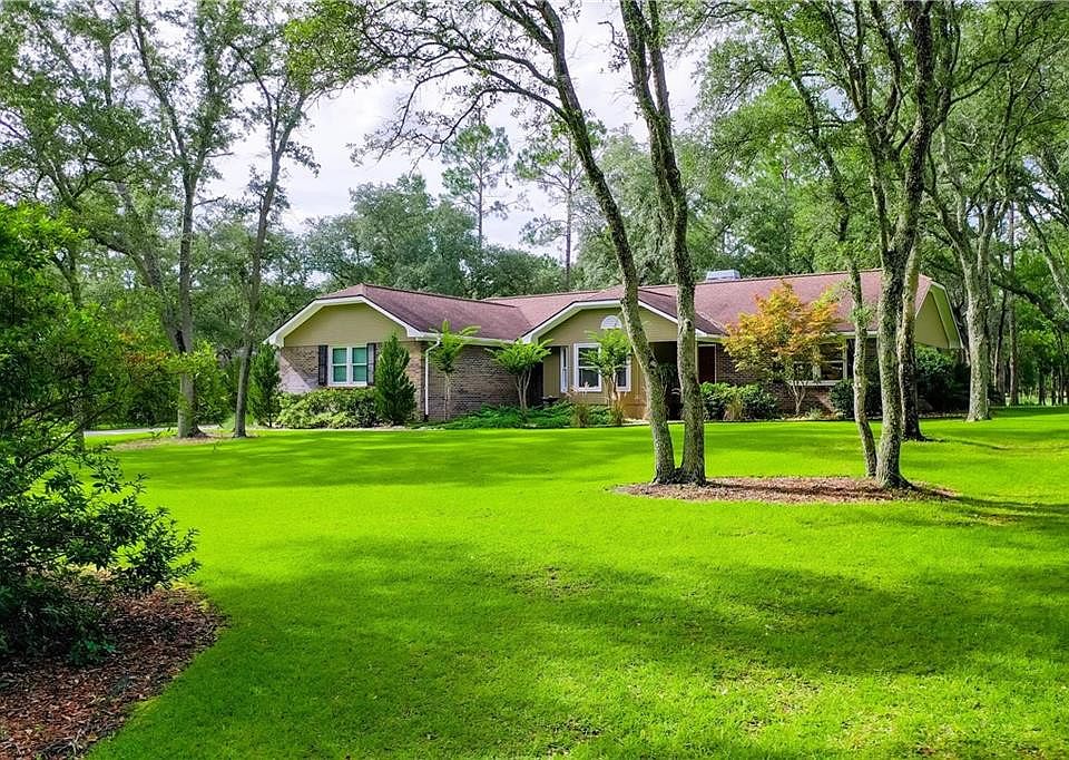 1st image of 6332 Riverwoods Dr