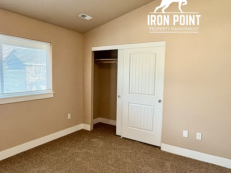 16661 N Profit Cir — Photo 23