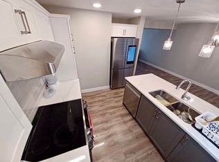 4137 76th St, Edmonton, AB T6K1V9