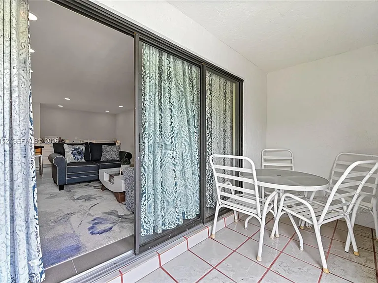 812 Sky Pine Way #C2 — Photo 24